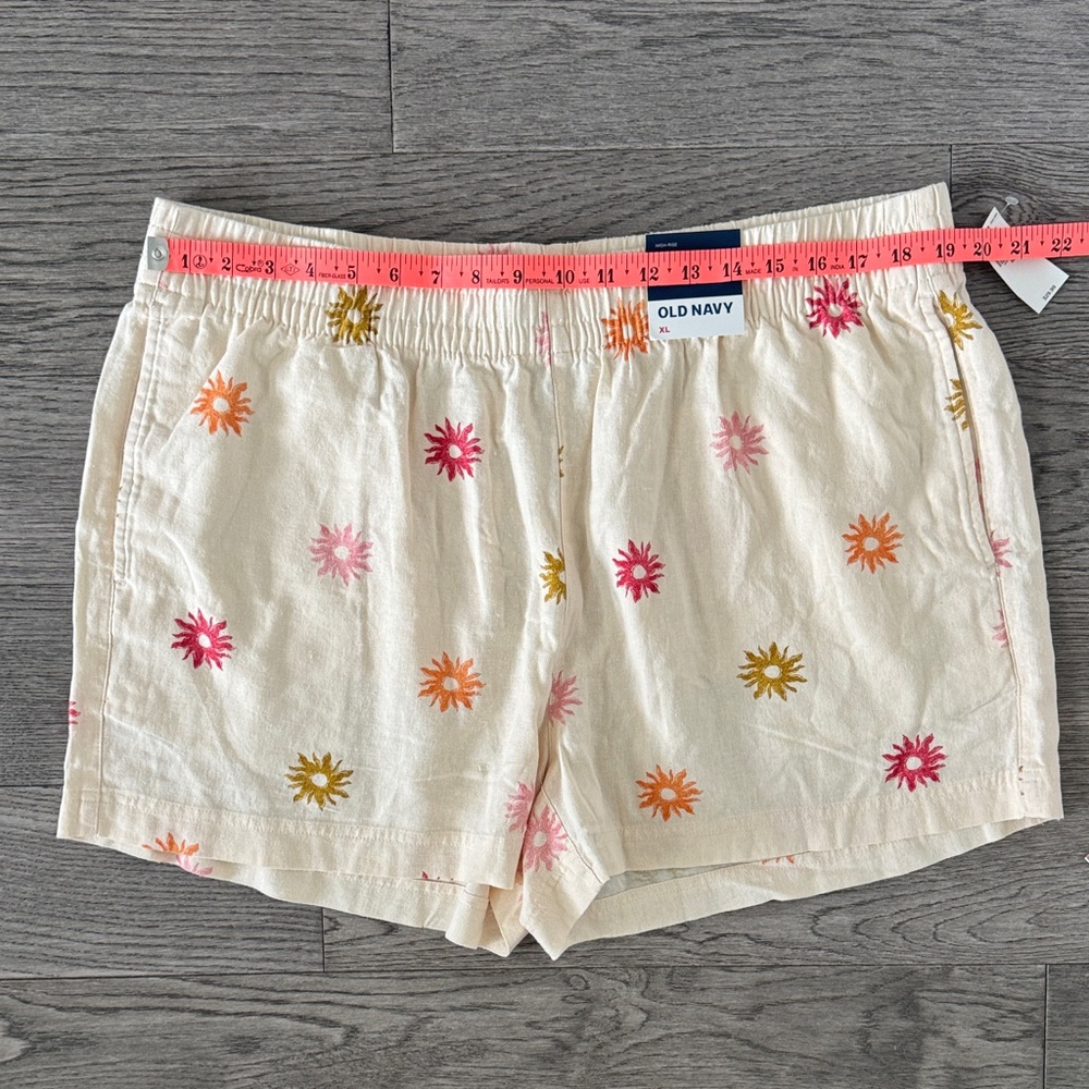 🌼OLD NAVY🌼 NWT Peachy Cream Floral Linen Shirt and Shorts Set, Size XL - Picture 8 of 13
